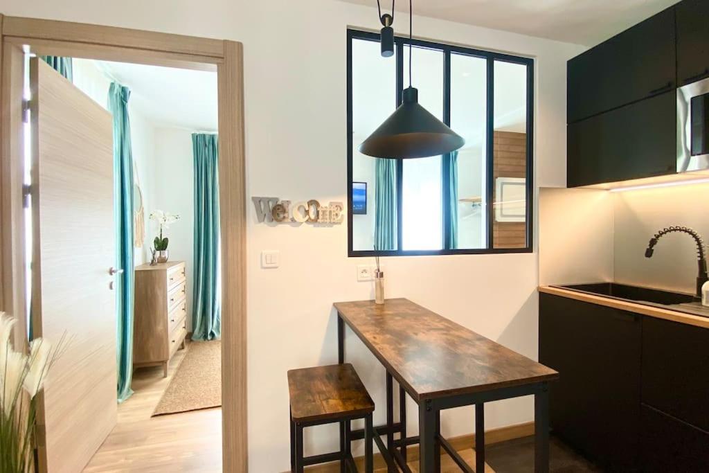 Appartement Avec Vue Jardin Proche De Paris Saint-Maurice  Luaran gambar